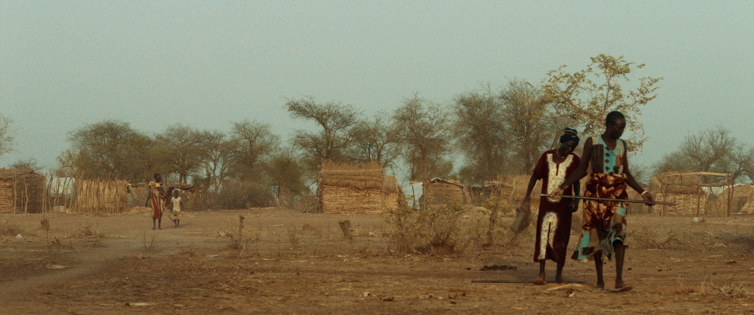 EXODUS_FRAMES_SCOPE-CROPPED_00_13_47_08_Still-749.jpg