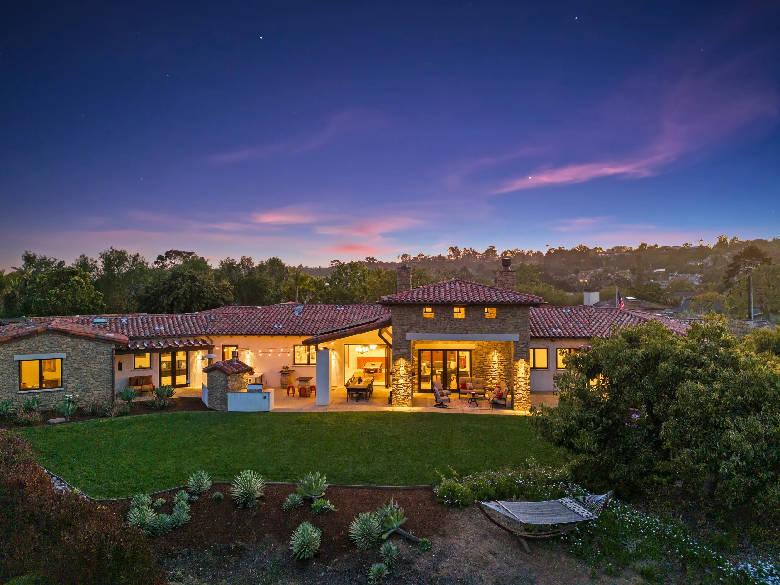 104-print-103- 355 Rosemary Ln.JPG