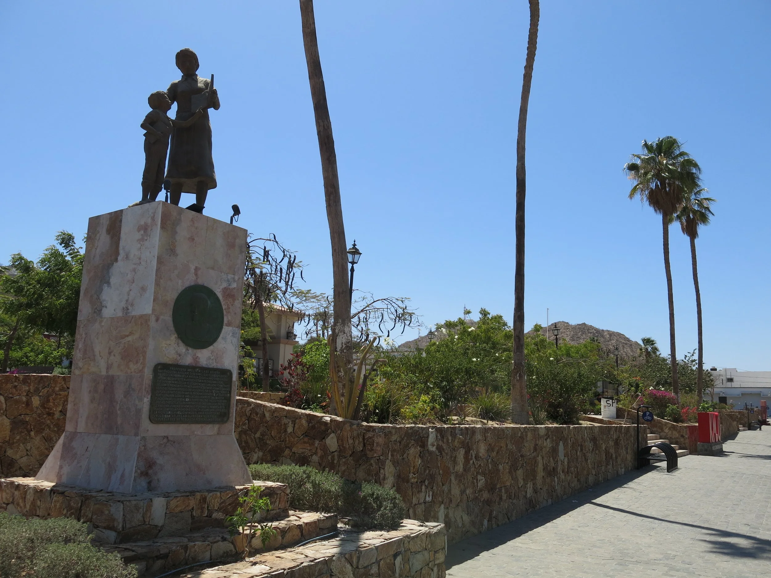 Amelia-Wilkes-monument-Cabo-San-Lucas