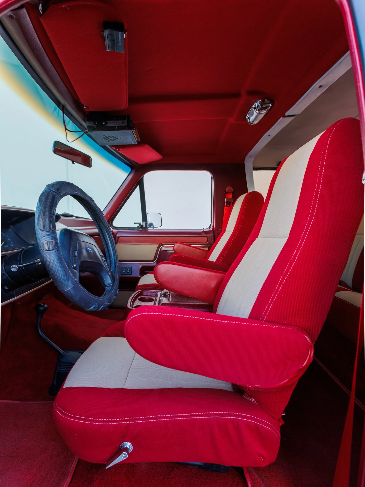 red bronco uphol--4.jpg