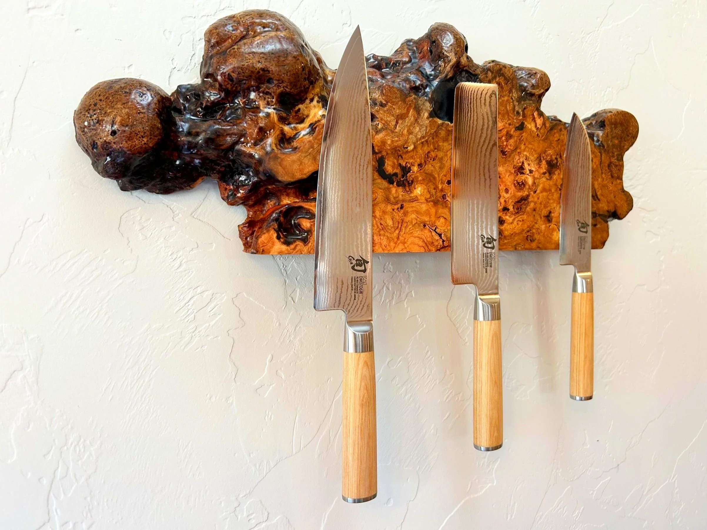 Cherry Burl Magnetic Knife Display – Artisan Edition