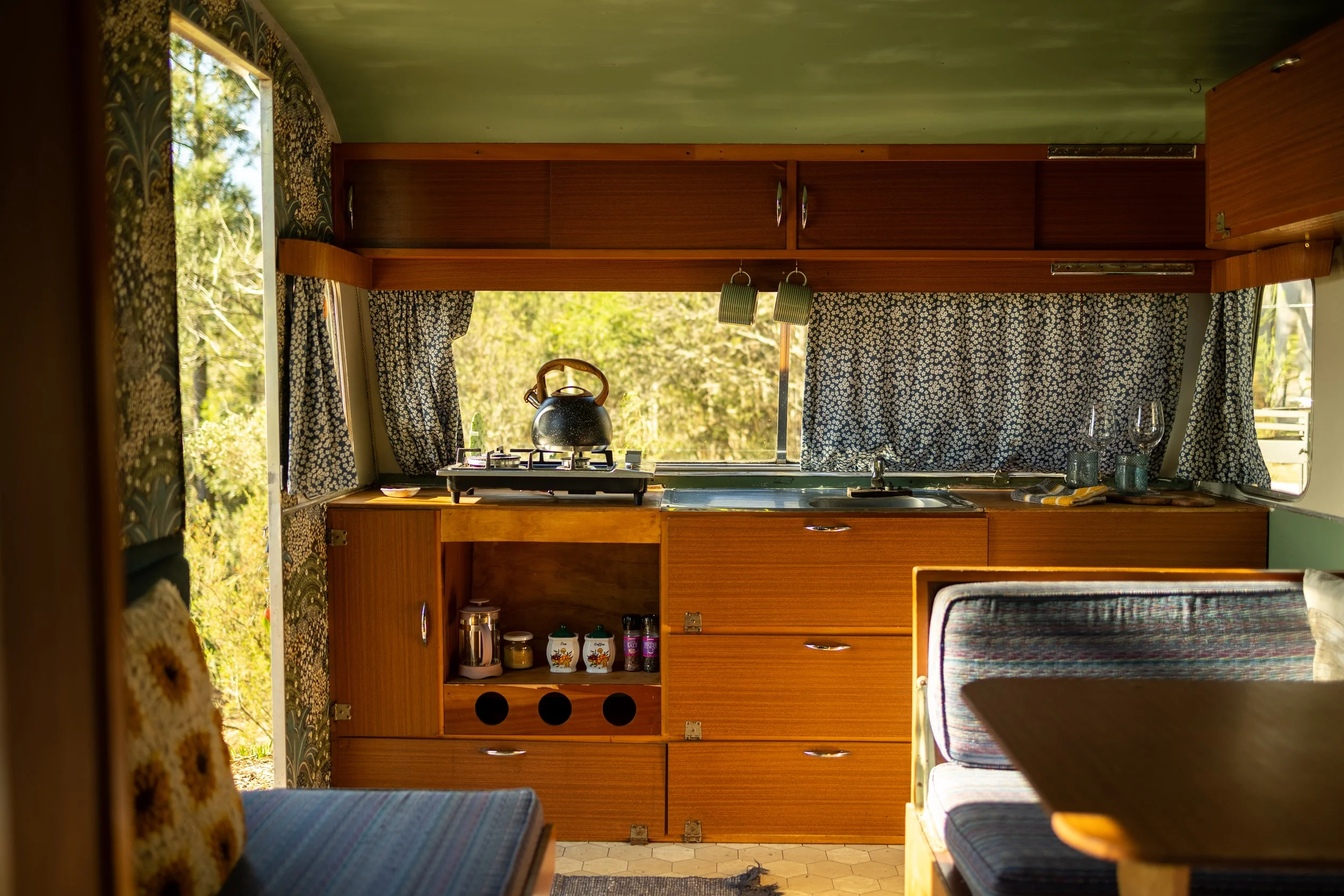 Wilderness Vintage Caravan (1 of 32).jpg