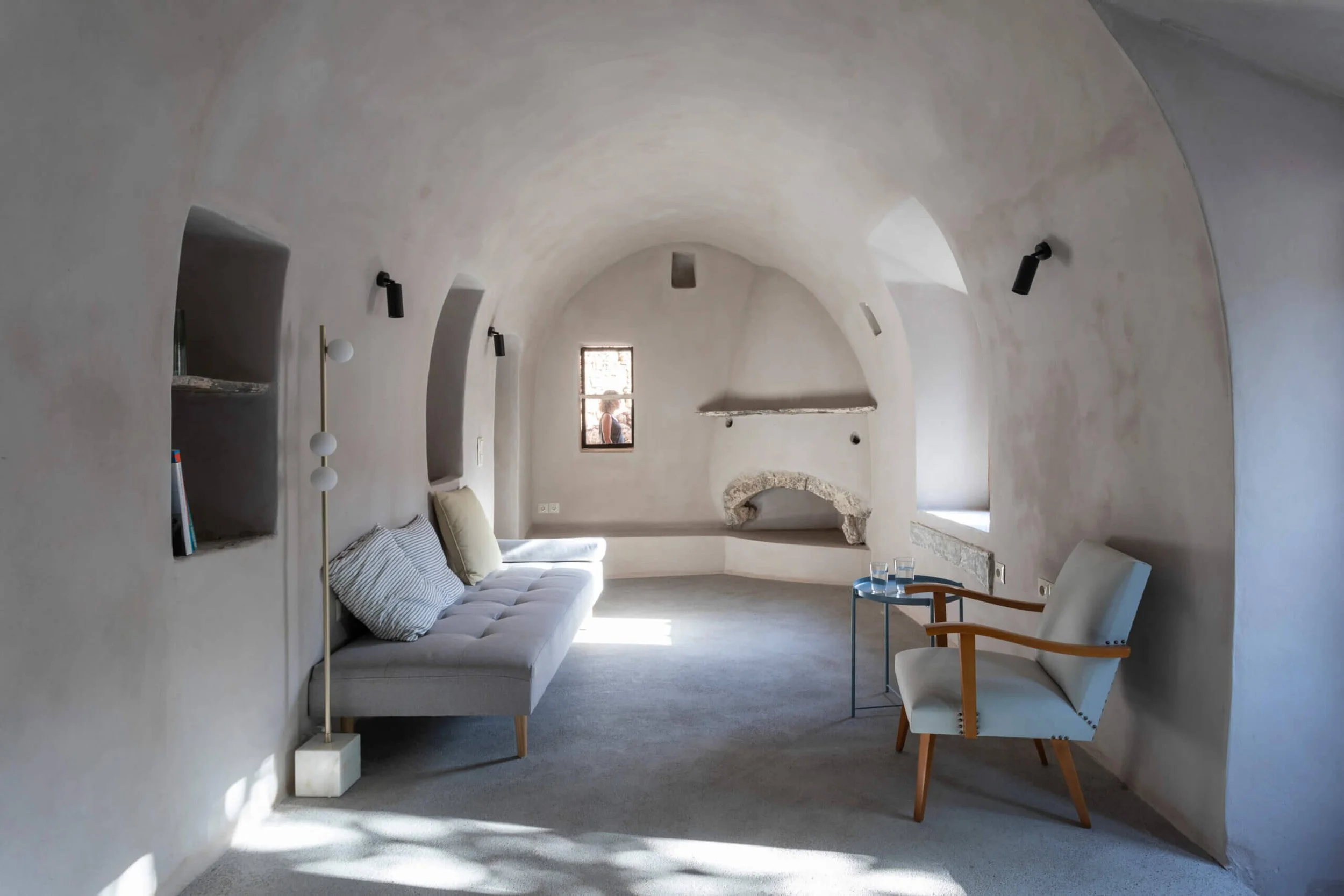 Kythira_Downstairs5.jpeg