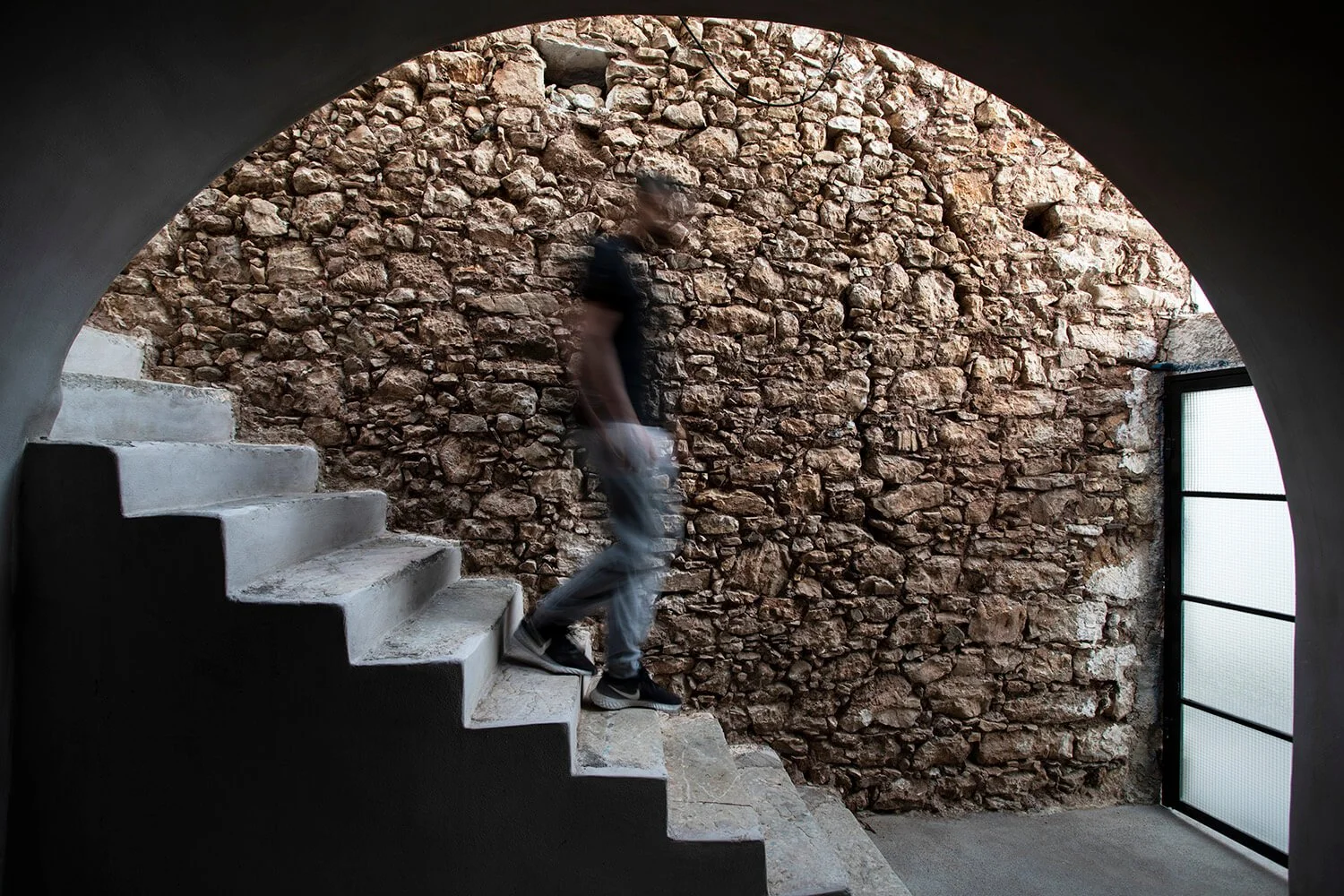 Kythira_Downstairs2.jpeg