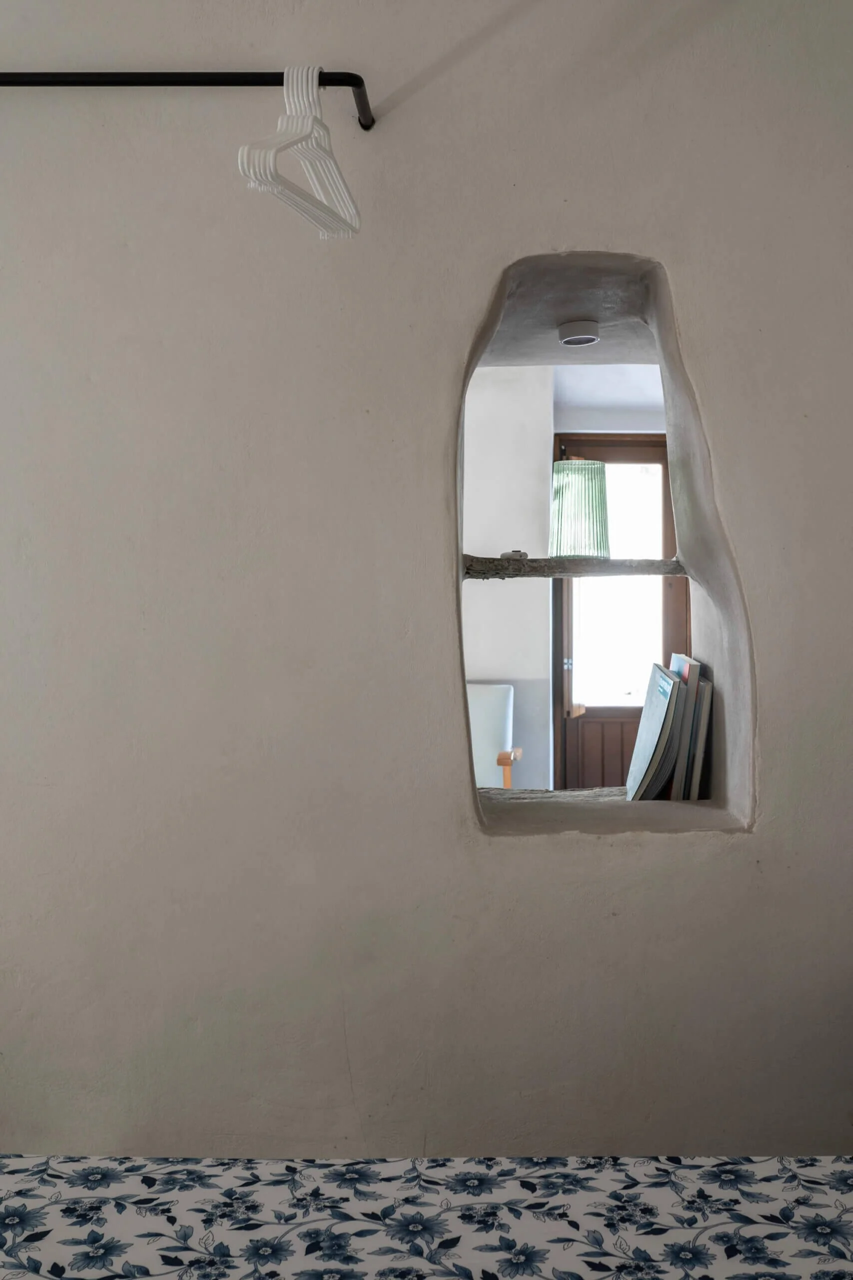 Kythira_Downstairs9.jpeg