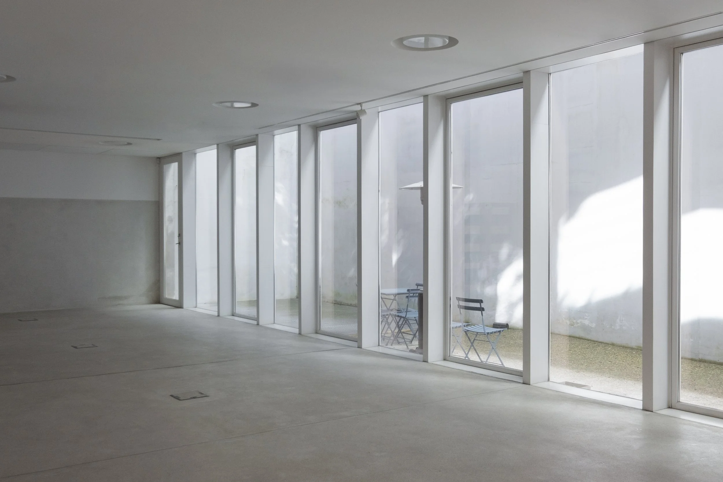 ordem-dos-arquitectos-porto-lobby-moderno-minimalista-fotografia