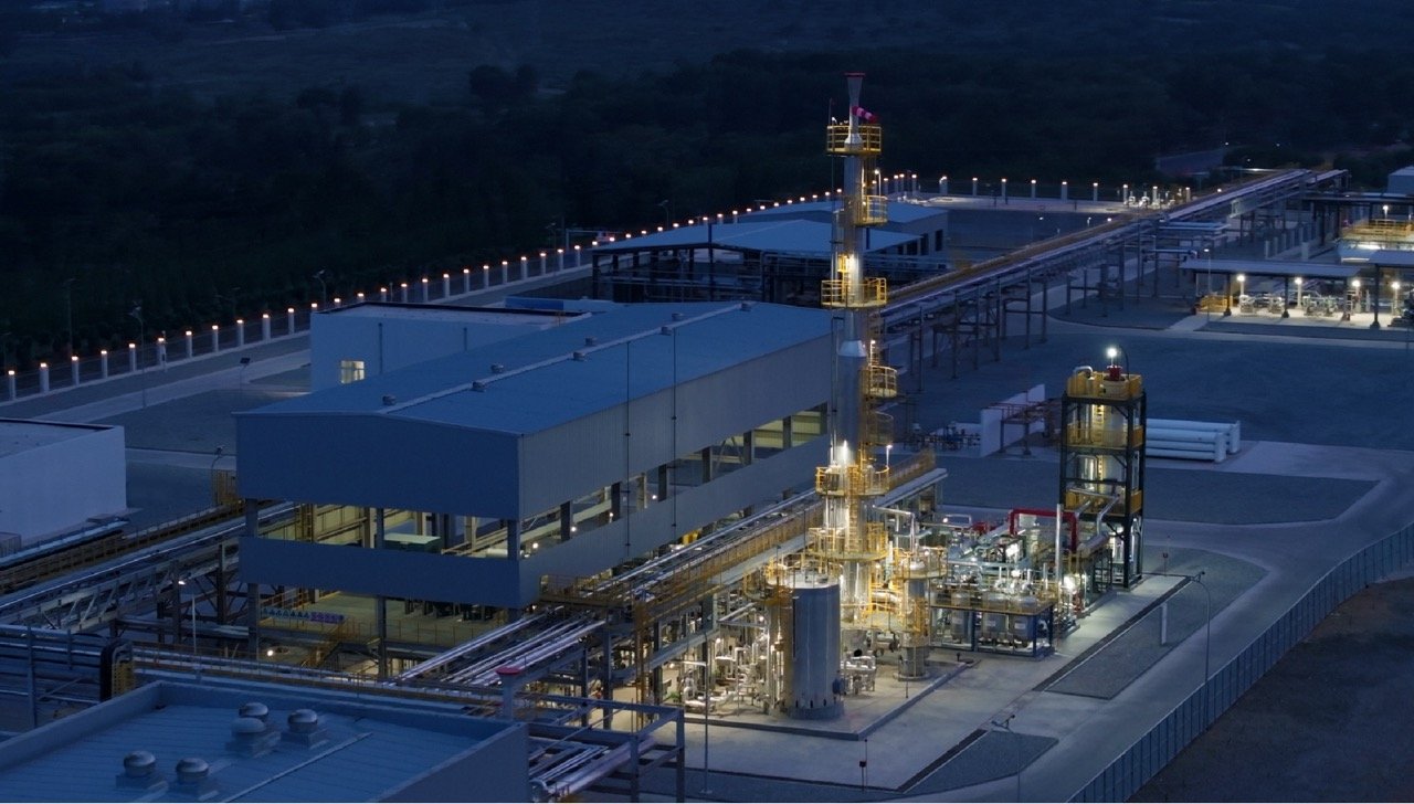 Envision delivers blueprint for clean energy with world's largest off-grid green hydrogen and ammonia plant