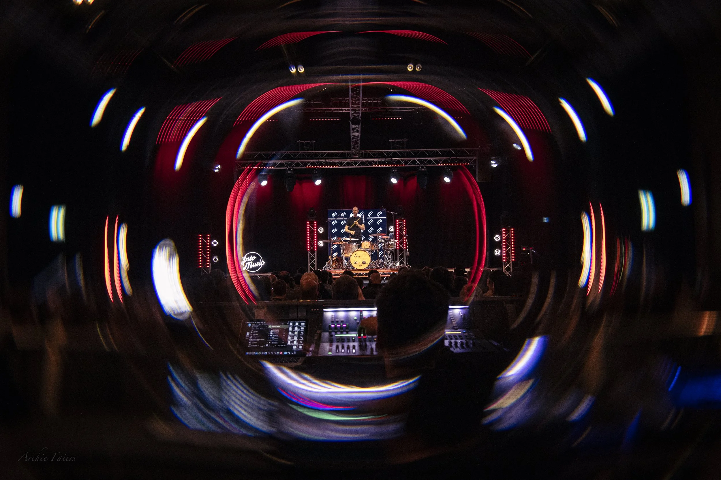 Benny INTOMUSIC-052.jpg