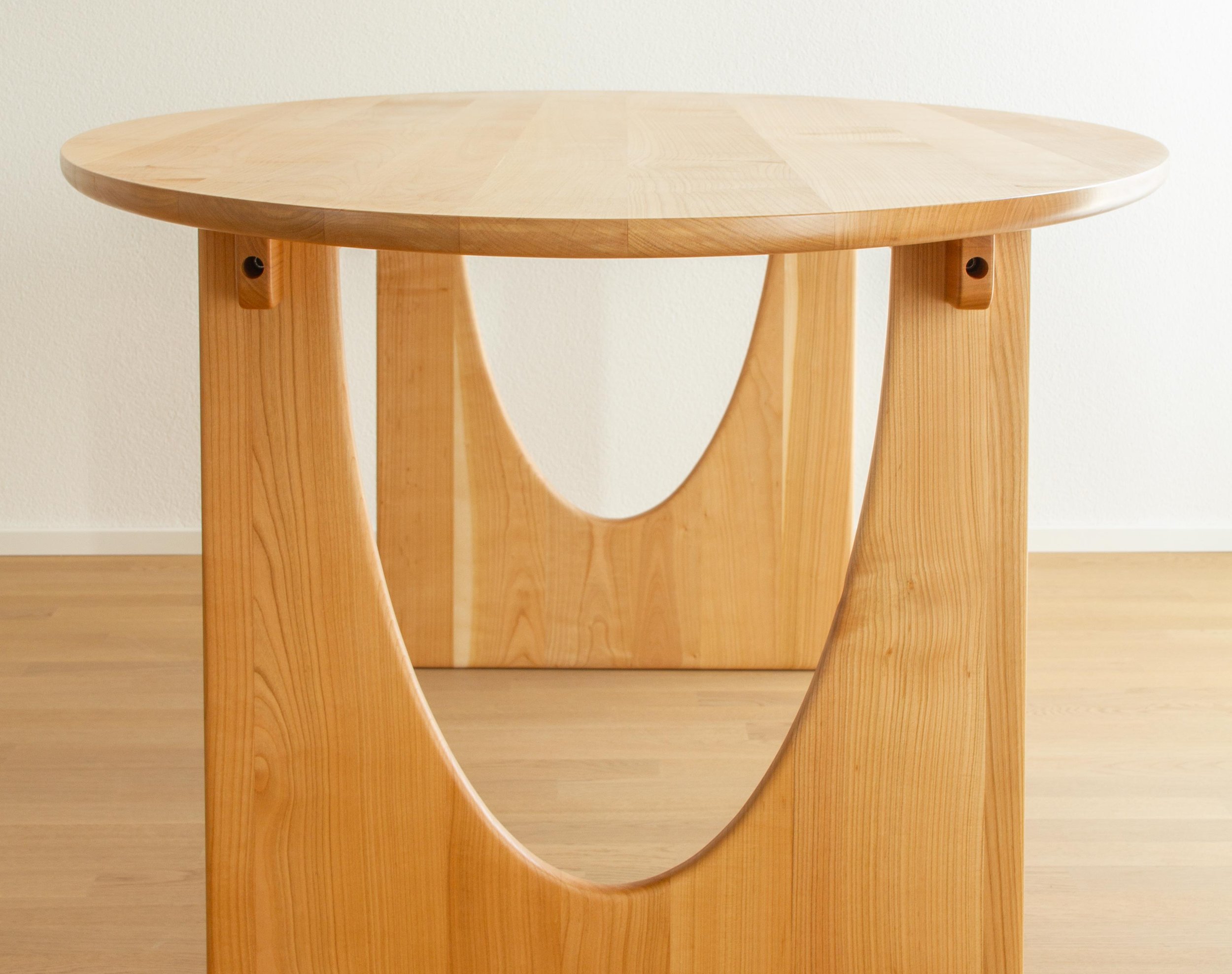 F-O_STUDIO_Table-Curvy_7.1.jpg