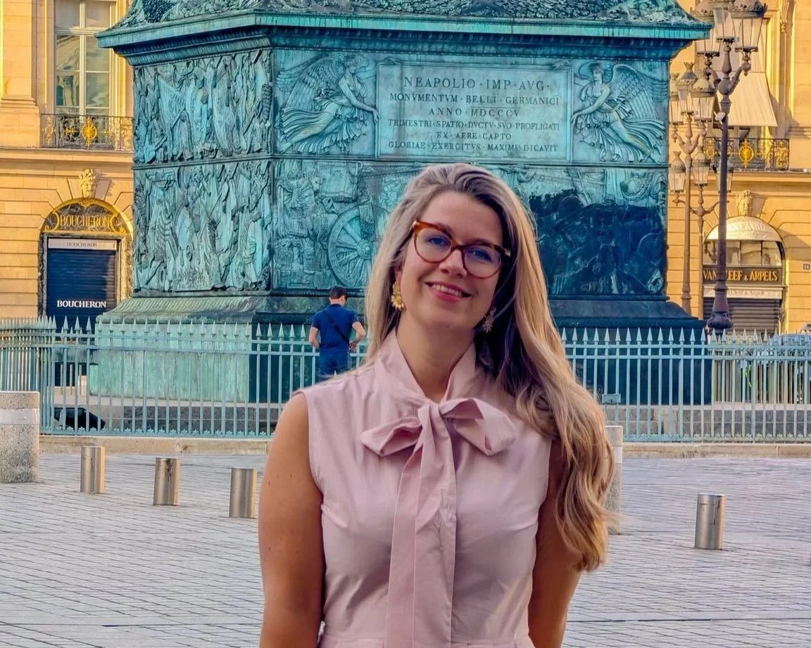 Rozemarijn Tiben - artist manager - at Place Vendôme in Paris