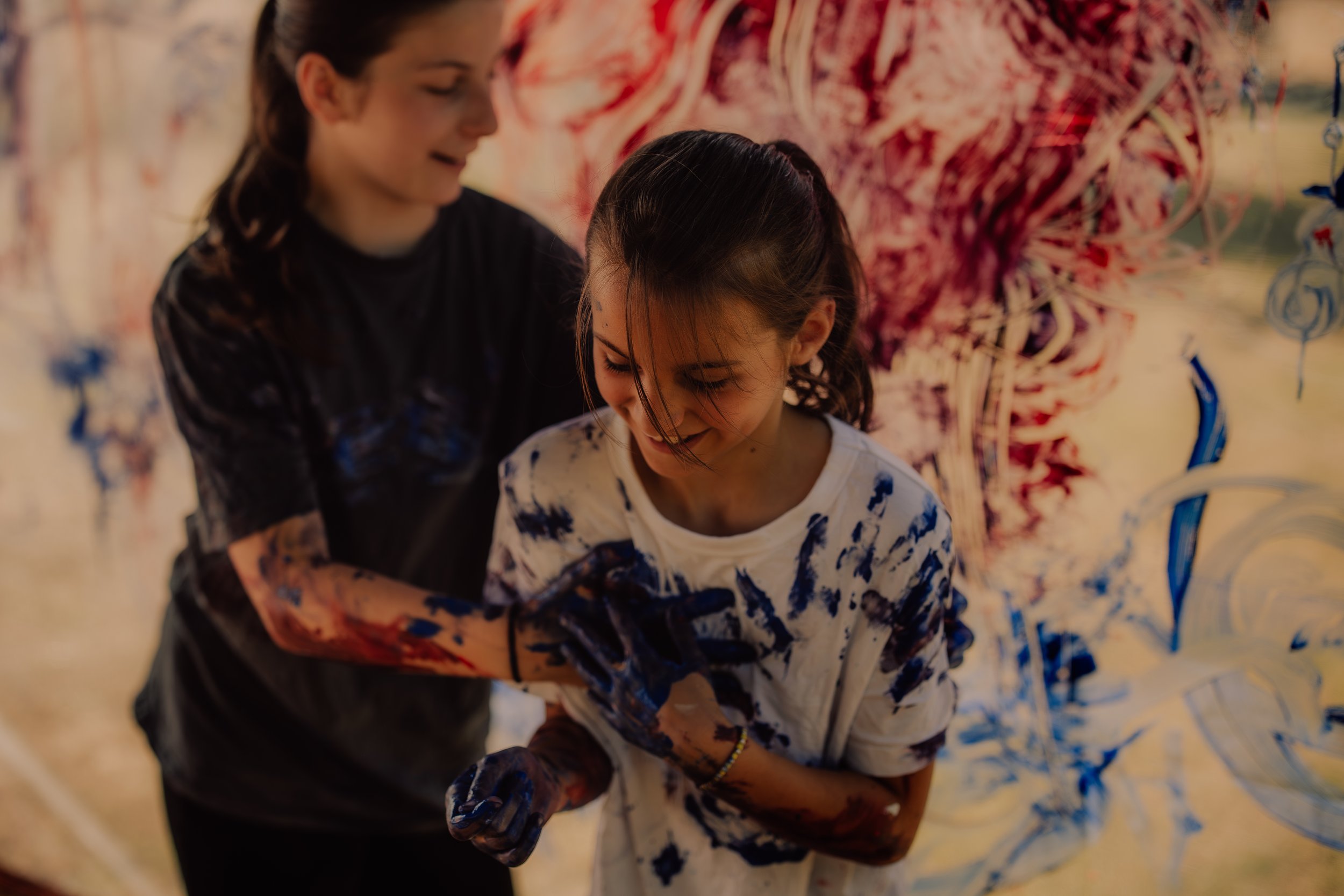 Messy Painting, Happy Memories | A Laid Back Family Photoshoot in Nottinghamshire