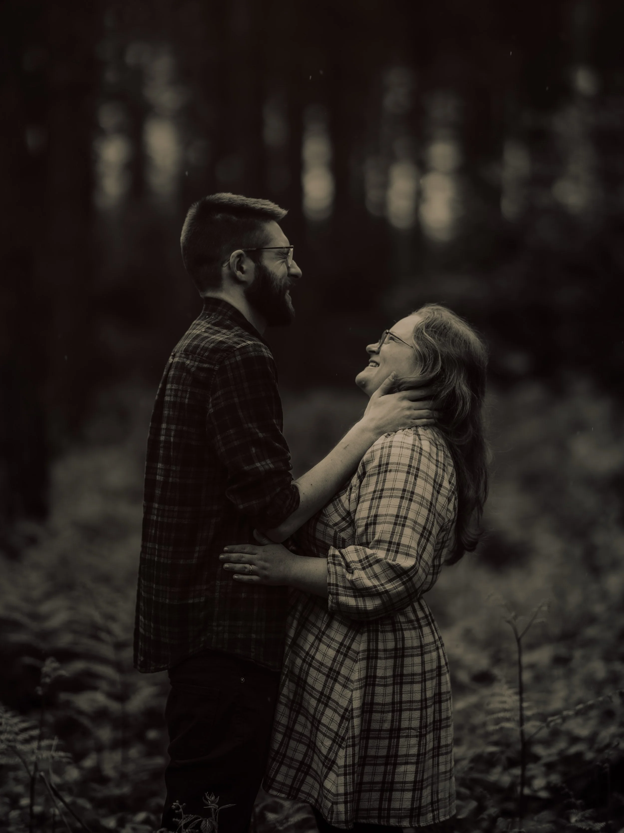 What feeds your soul, Lauren?

Love. Love, connection, moments, giggles (real, awkward, all of them). More love.

How could you not love every second of your job when this is what you witness/have the honour of capturing?!

Drizzly Sherwood Pines was