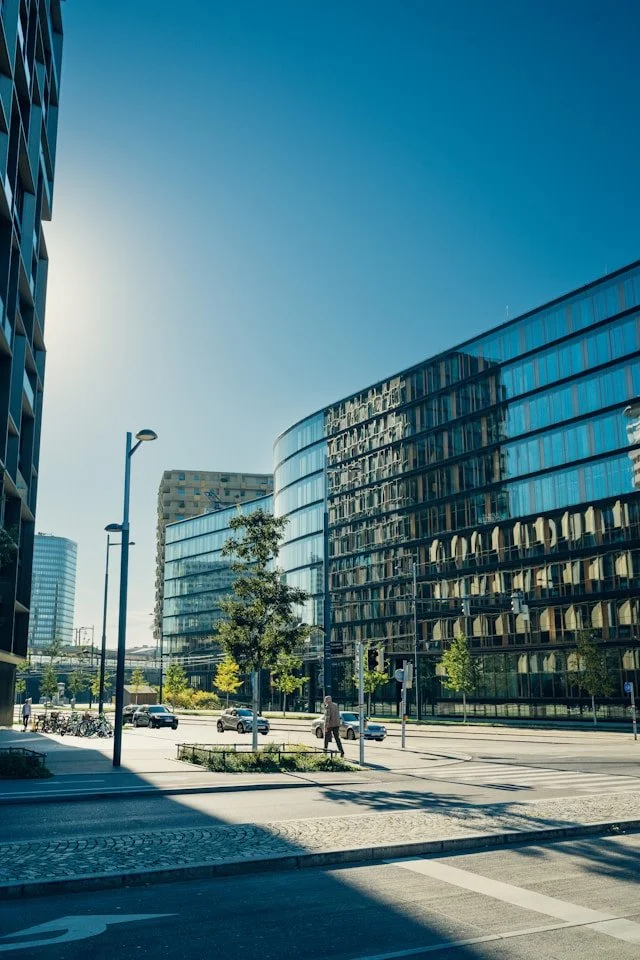 An image of a large office buliding