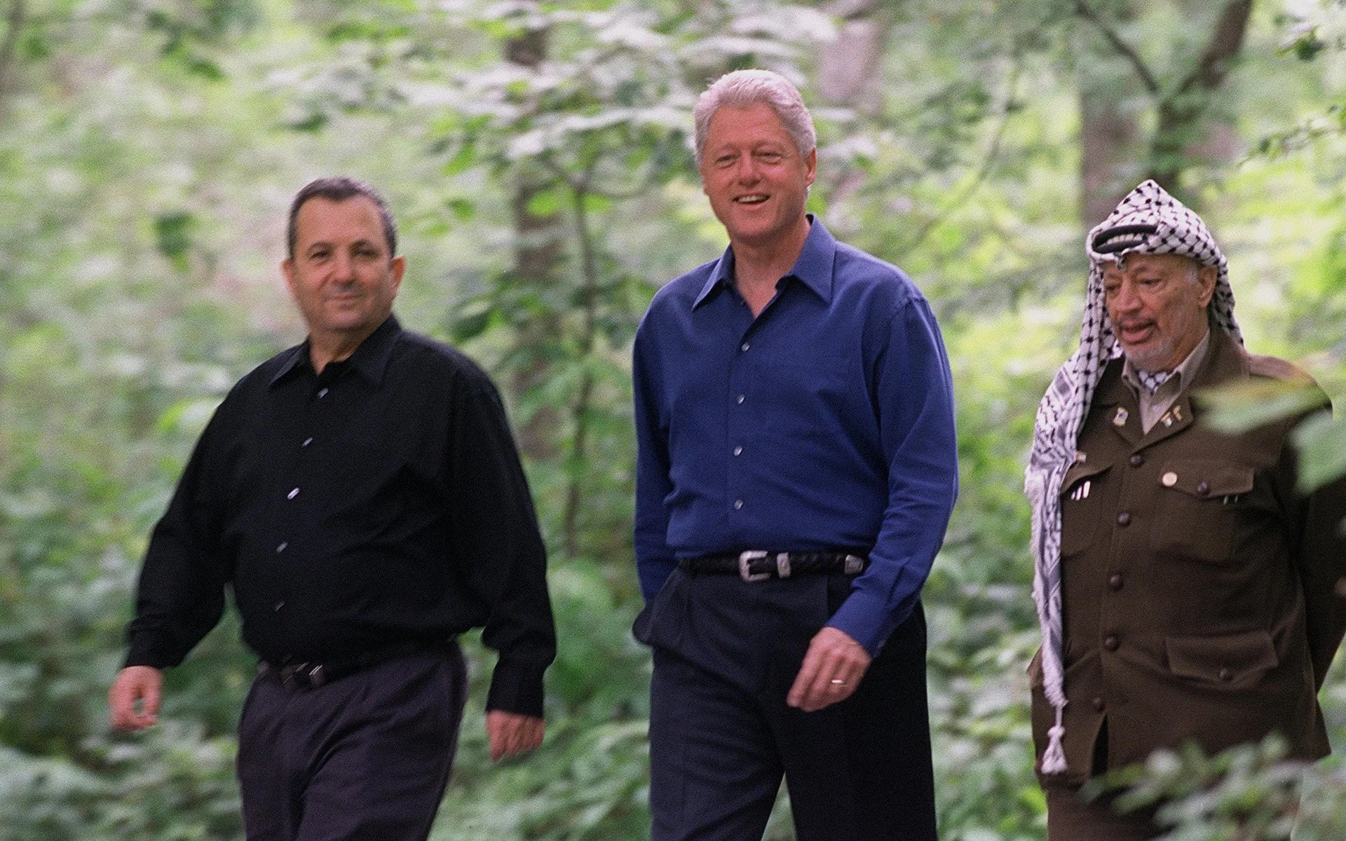 Camp David 5  July 2000, U.S. President Bill Clinton hosted final-status talks between Yasser Arafat and Israeli Prime Minister Ehud Barak