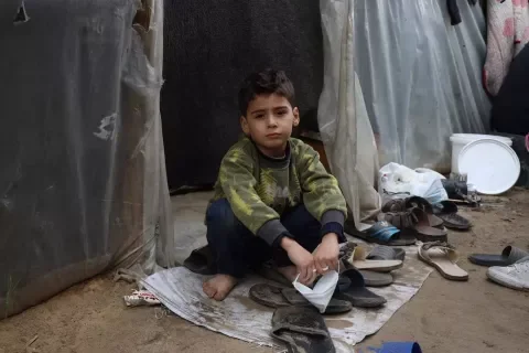 Between 30 and 40% of those wounded in airstrikes on Gaza are children