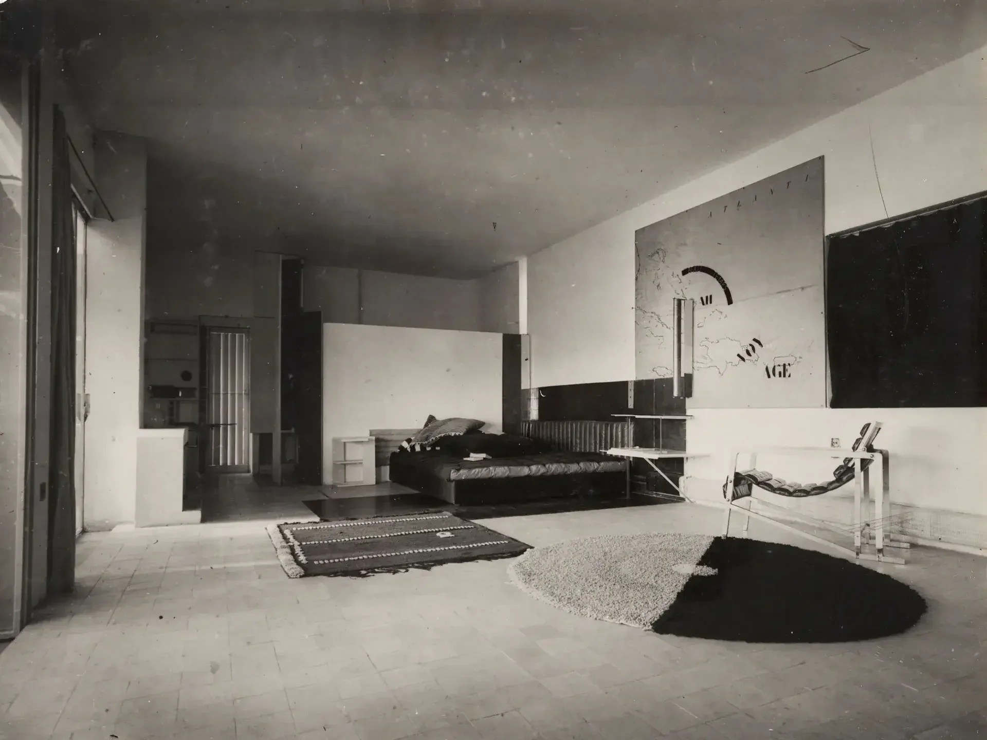 Geneva_Art_Week-Exhibition_2025-Arcadia-Eileen_Gray_Elements-Additional-08.webp