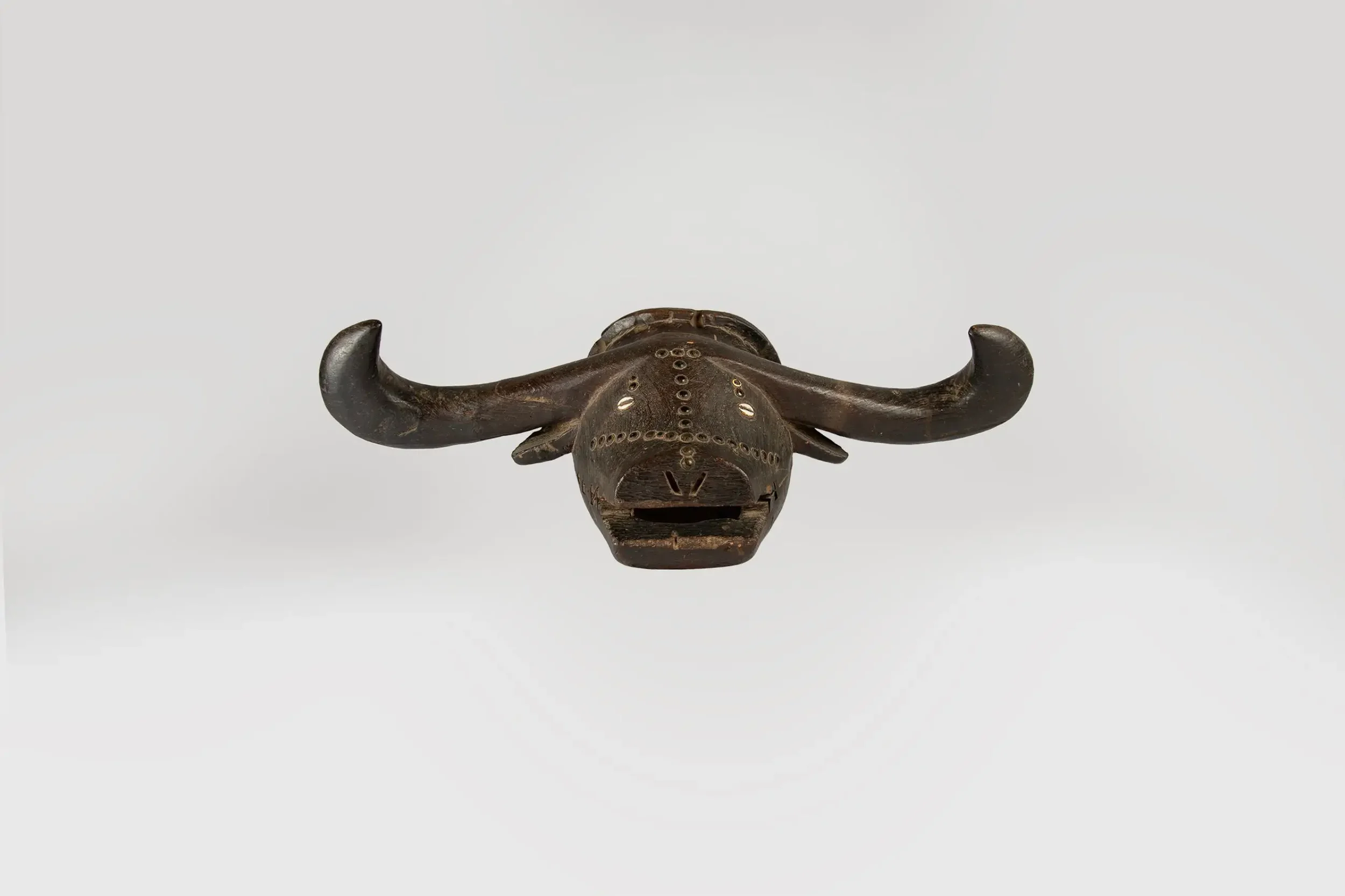 Geneva_Art_Week-Exhibition_2026-Musee_Barbier_Mueller-Le_Regne_Animal-Gallery-03.webp