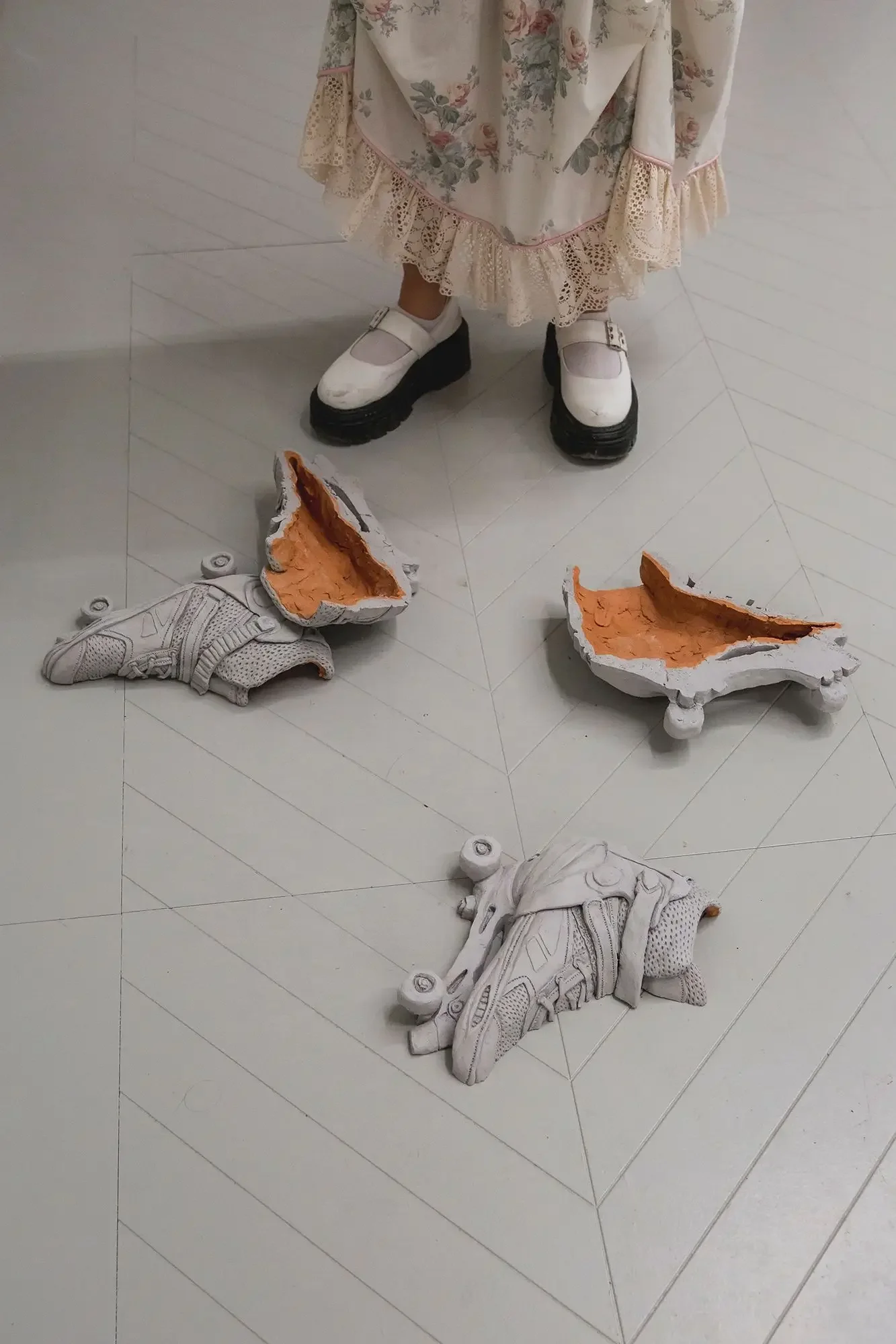 Geneva_Art_Week-Exhibition_2026-Fondation_Bruckner_Centre_ceramique-La_Matiere_de_labsence-Gallery-04.webp
