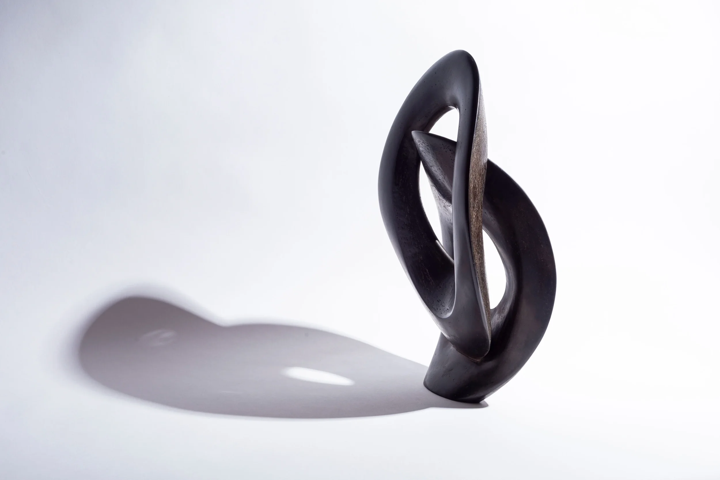 Geneva_Art_Week-Exhibition_2026-LES_INSOLITES-CORPS&GRAPHIE-Featured-01.webp