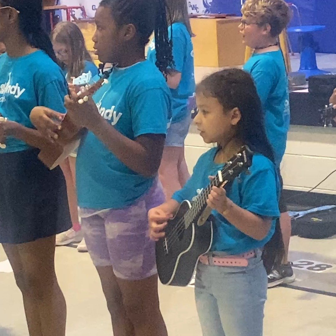 Our ukulele stars played so well at the end of year concert at IPS 87 George Washington Carver Montessori! Here's a little clip from "You Are My Sunshine"