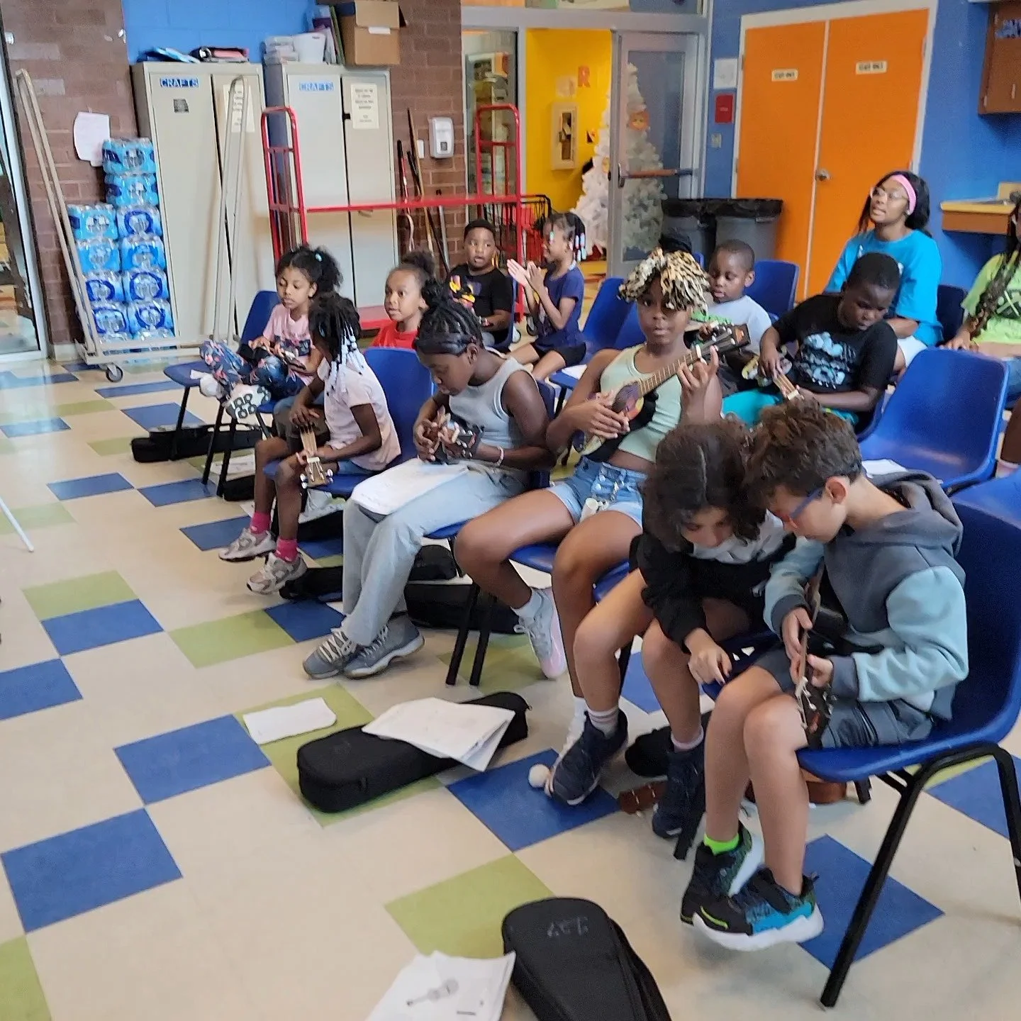 These kids are the reason for everything what we do. Thank you for a great summer @indyparks!
Estos niños son la razón de todo lo que hacemos. ¡Gracias por un verano fantástico, @indyparks!