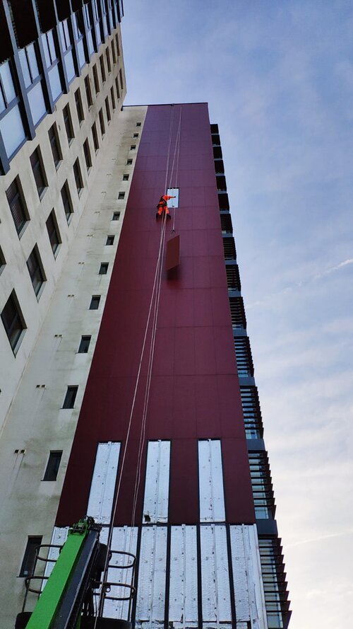 Rope Access Cladding Replacement Vertex MEWP Insulation