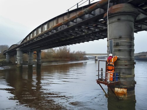Vertex Rail And Road Safe Work Over Water Electrician