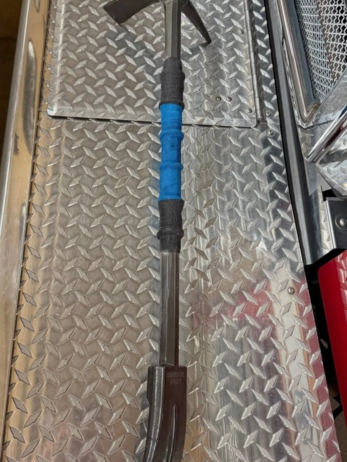 Pitman Safety Solutions is proud to bring you top notch service and equipment! The @council.fire halligan bar is a great choice if your upgrading or looking to purchase a new equipment compliment. 

It comes tuned from the factory with depth marks on