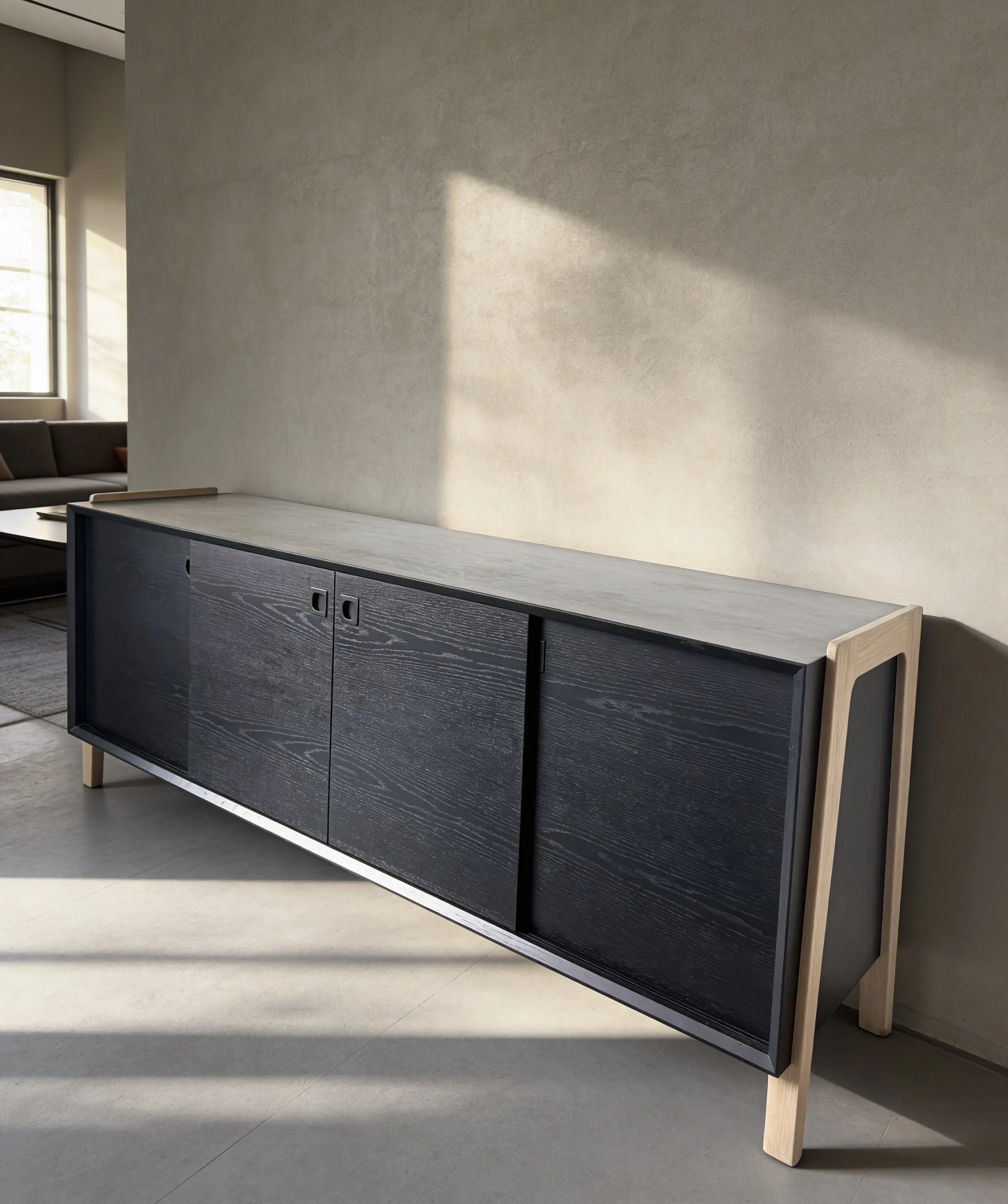 Lindsay Credenza