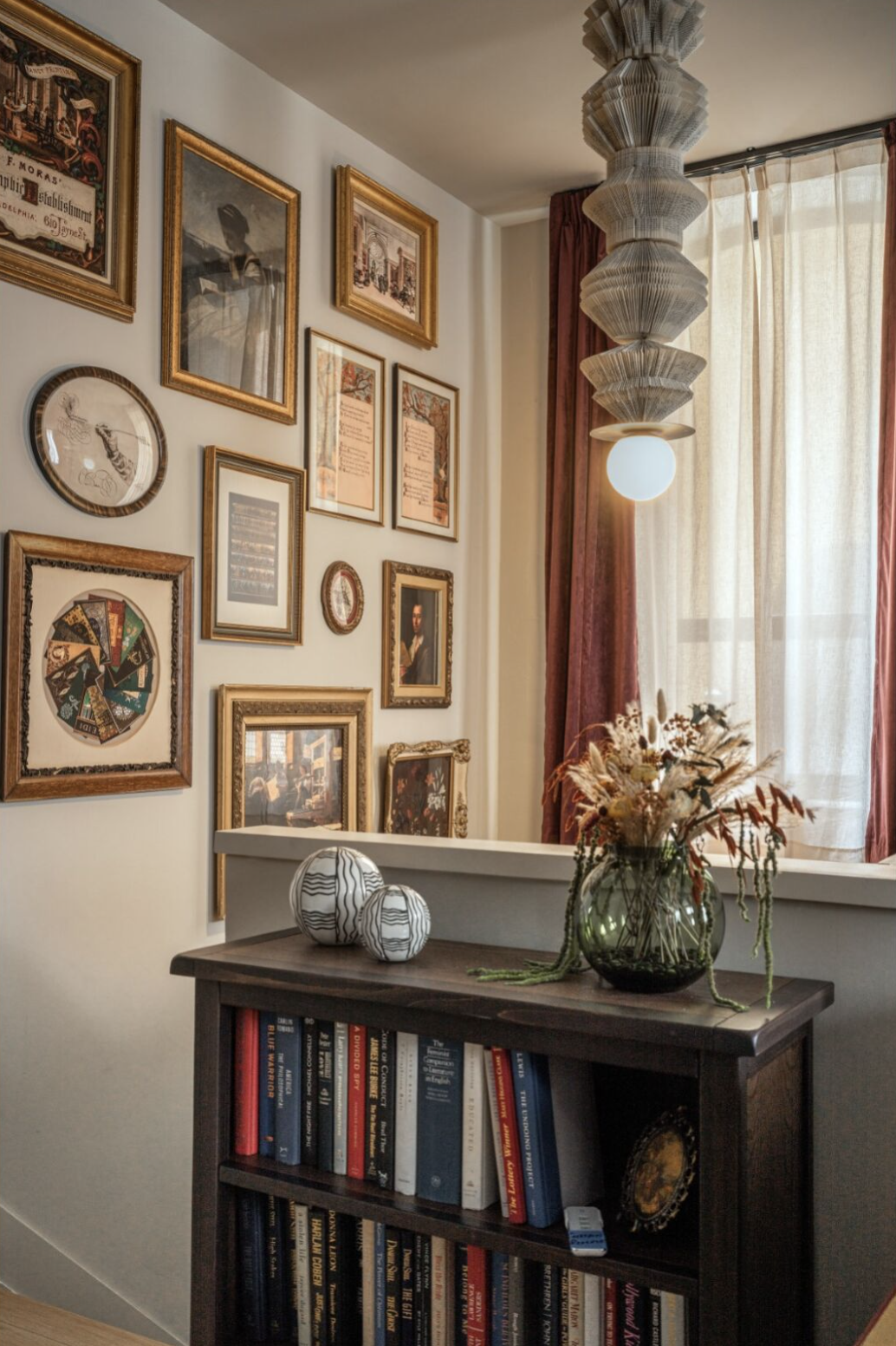 Bookbinder B.png
