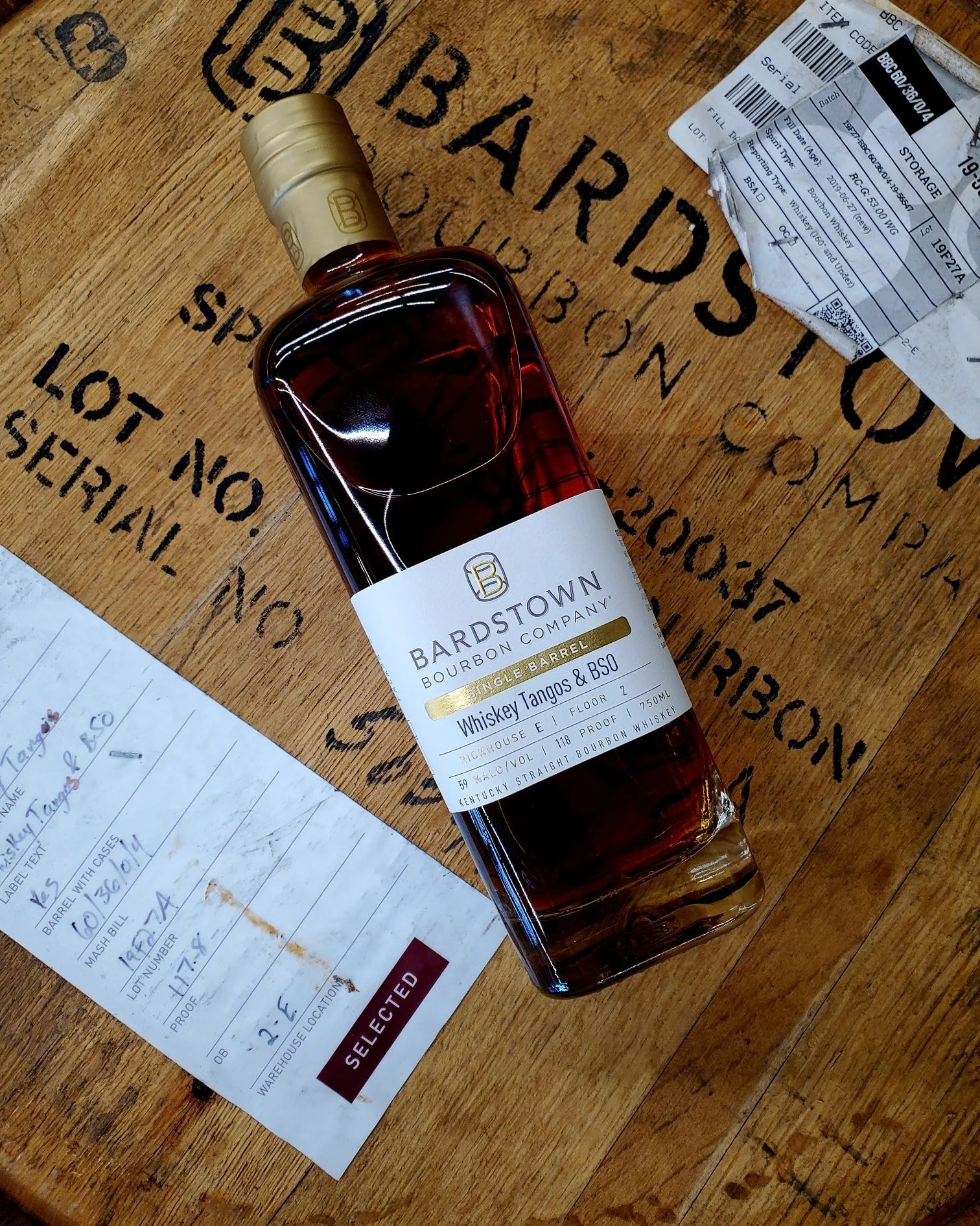 **BARREL RELEASE ANNOUNCEMENT**
**FRIDAY OCT 24TH AT 2P.M. ONLINE AND IN STORE**

Coming in from Bardstown Bourbon Company, this 60/36/4 - 6 year Kentucky Bourbon was chosen with our team and The Bourbon Society of the Ozarks. 

Notes:
Nose and palat