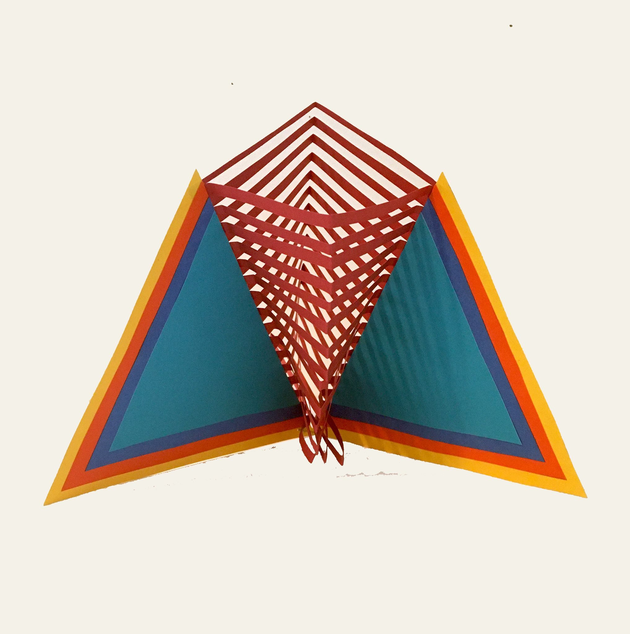 form study 4/4, 2020 // construction paper