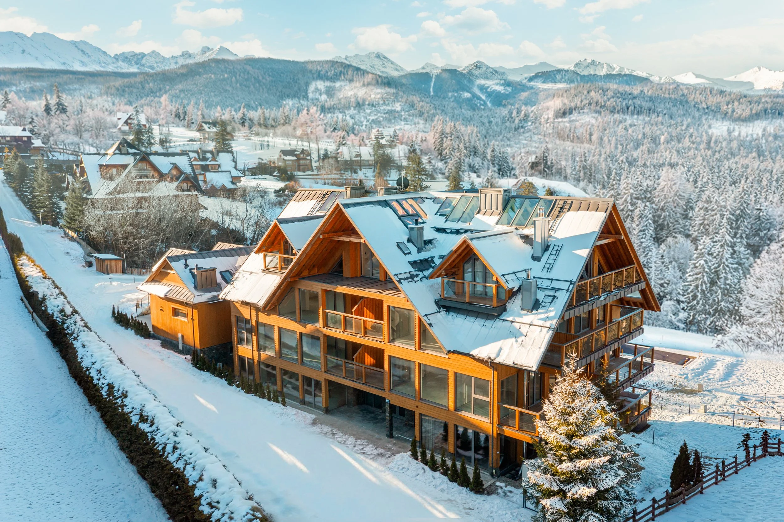DJI_0498_1081_small.jpg