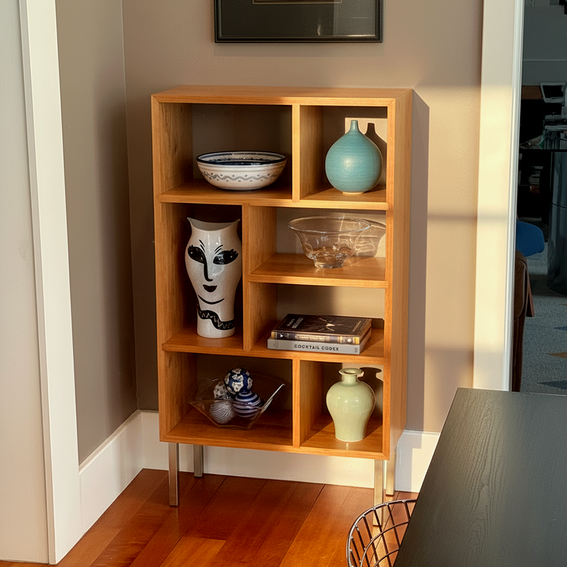 Ellington Display Case, minimal, modern, solid wood