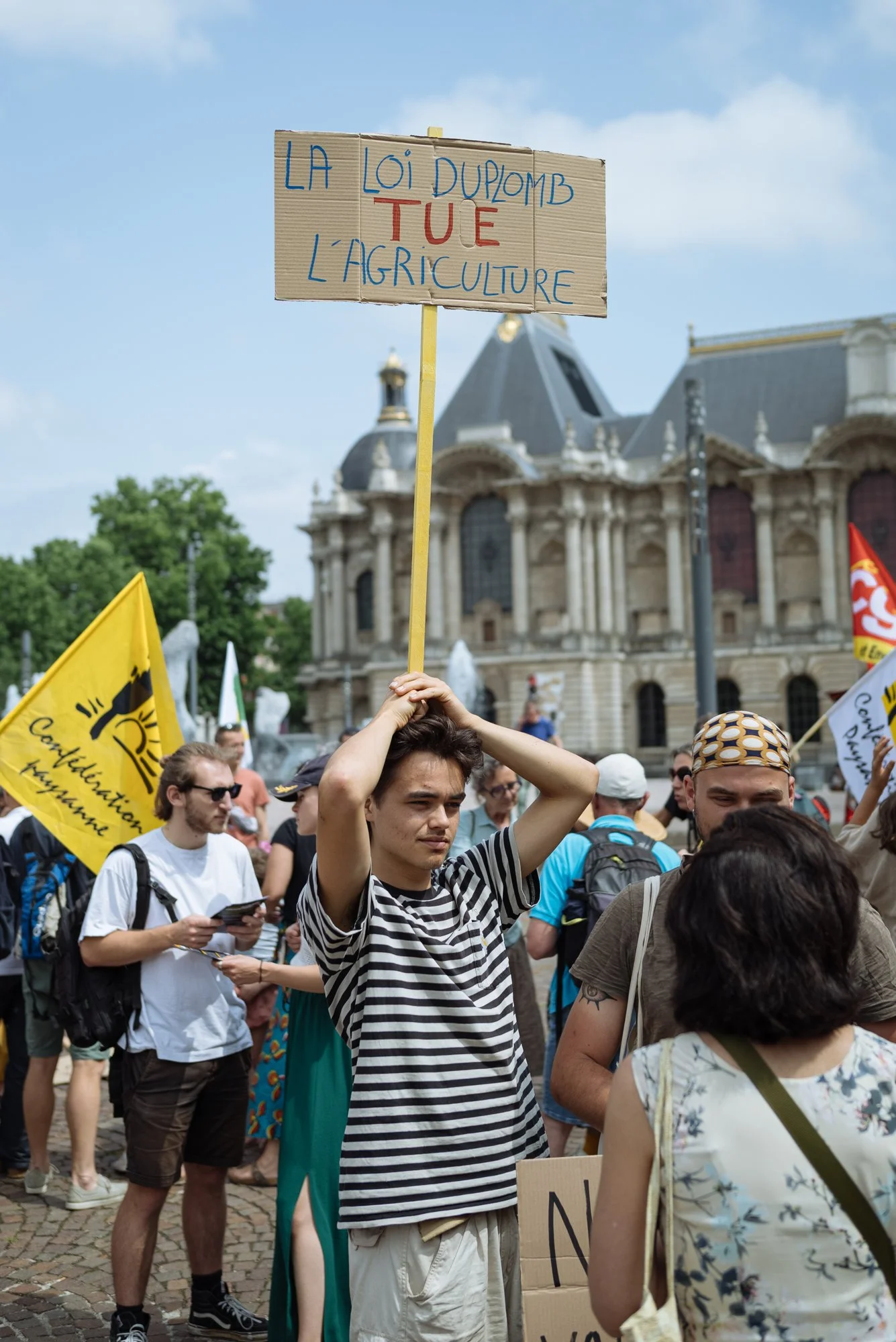 Manifestation contre la loi Duplomb - Lille - 14062025 -3.jpg