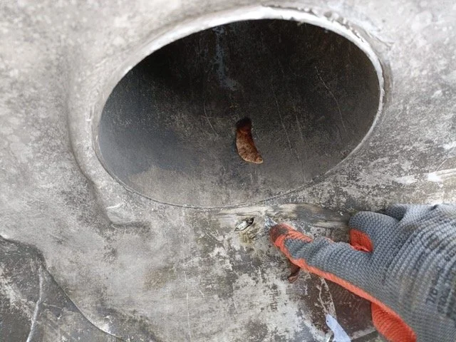 Localisation de perforation accidentelle sur membrane PVC (secteur Angoulême)