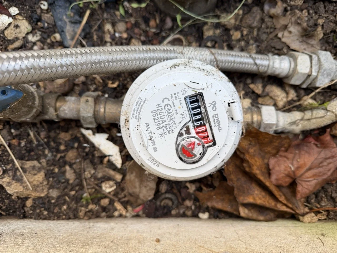 Diagnostic de fuite d'eau après compteur suite à une facture élevée en Charente