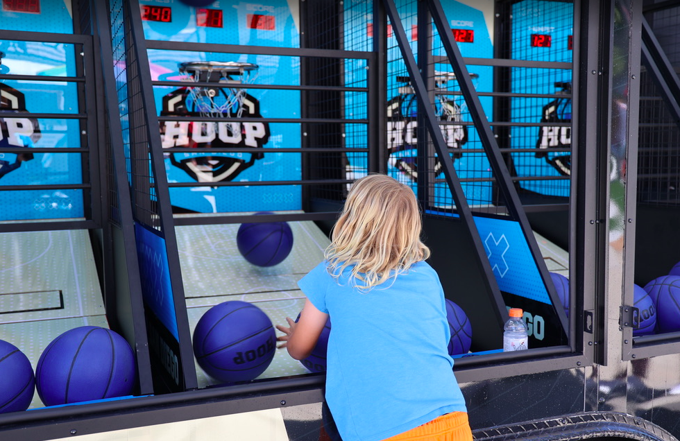 🎉 Why Hoop Las Vegas Is the Ultimate Party Rental for Birthdays, Schools, and Events