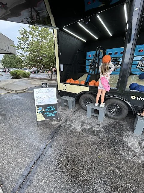 Hoop Boise: The Ultimate Entertainment for Thanksgiving Weekend in Boise