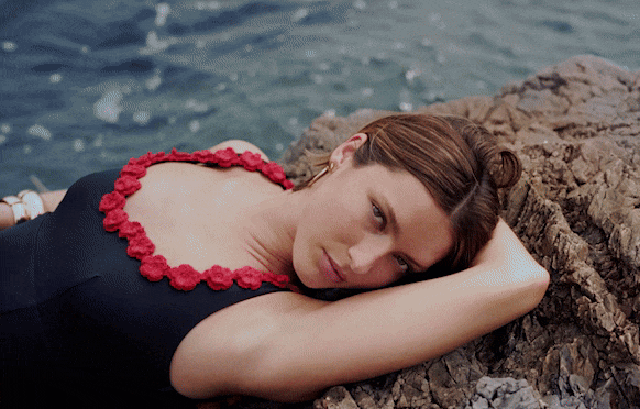 SEÑORITA [UNAPOLOGETICALLY SPANISH]