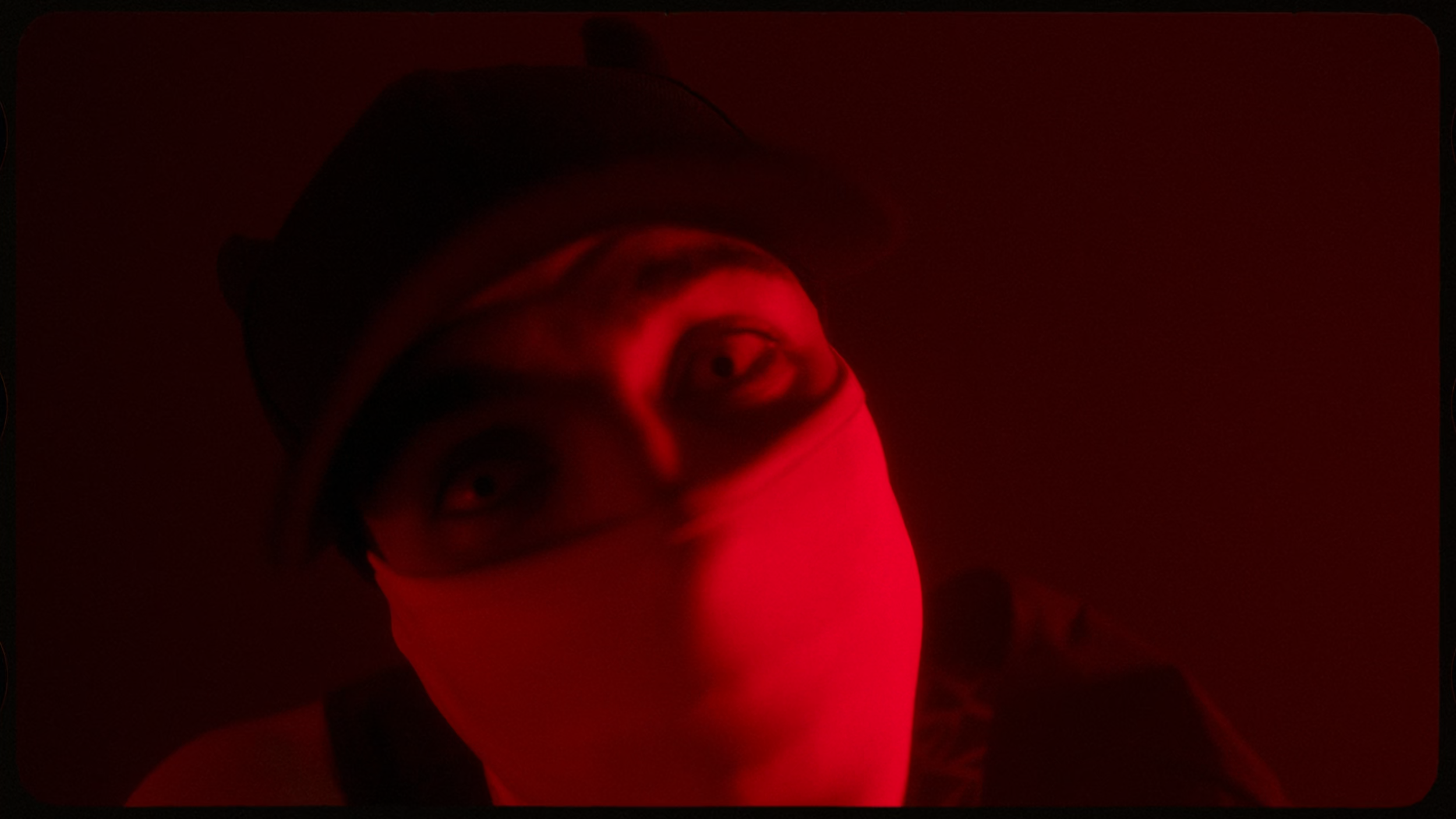 Eroxx IC Still 18.png