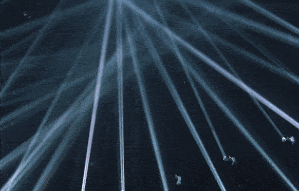 LET YOUR COLOR POP  [COLOURPOP]