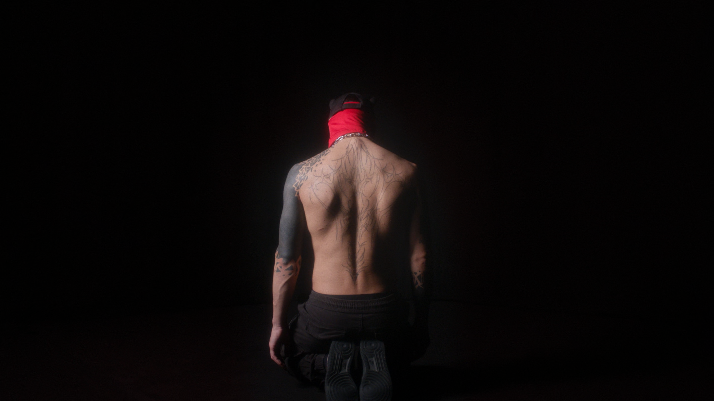 Eroxx IC Still 34.png