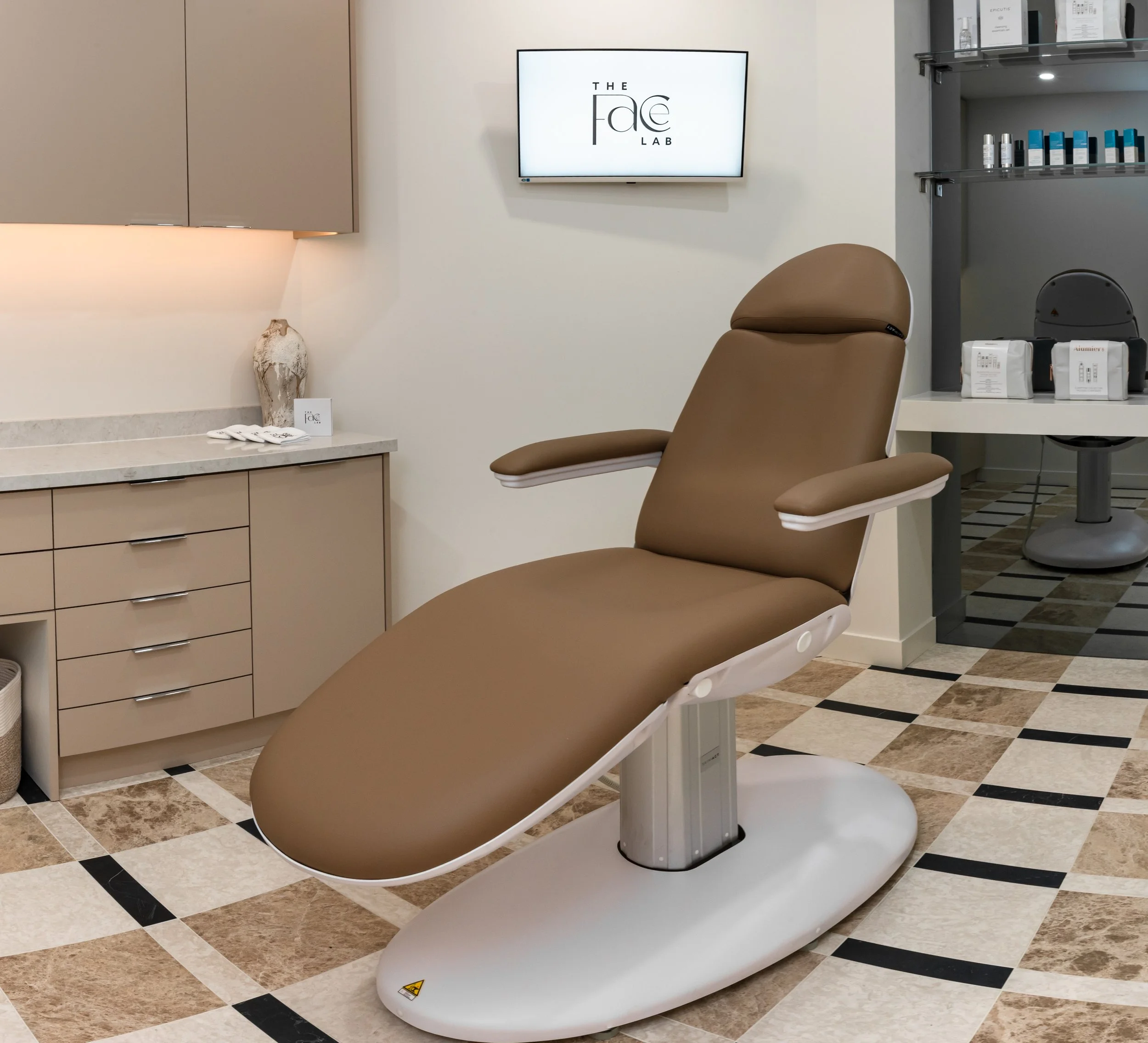 ELLE Canada Taps Nurse Joanna Auguste for Cosmetic Treatment Budget Guide