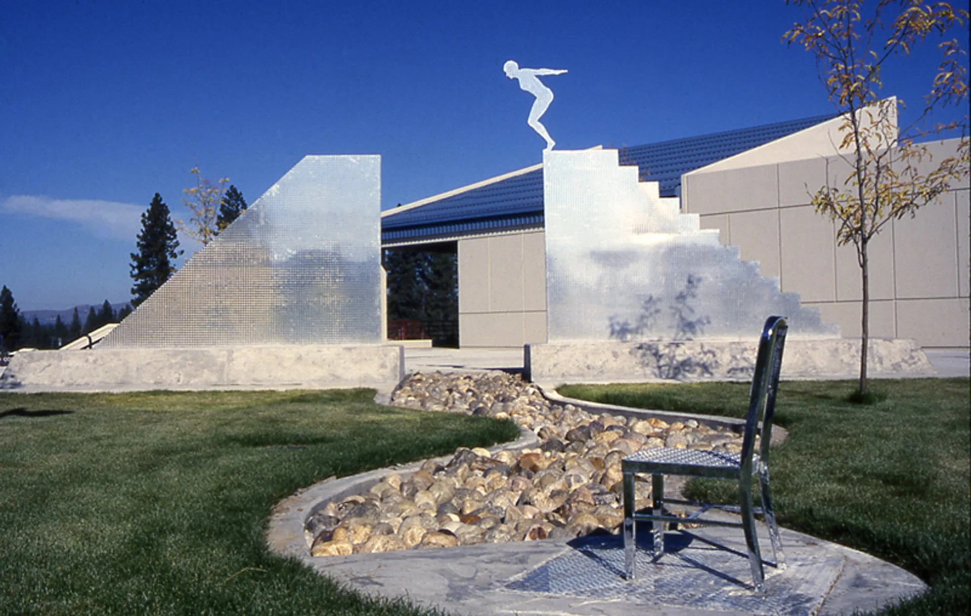 1.Riverside.jpg