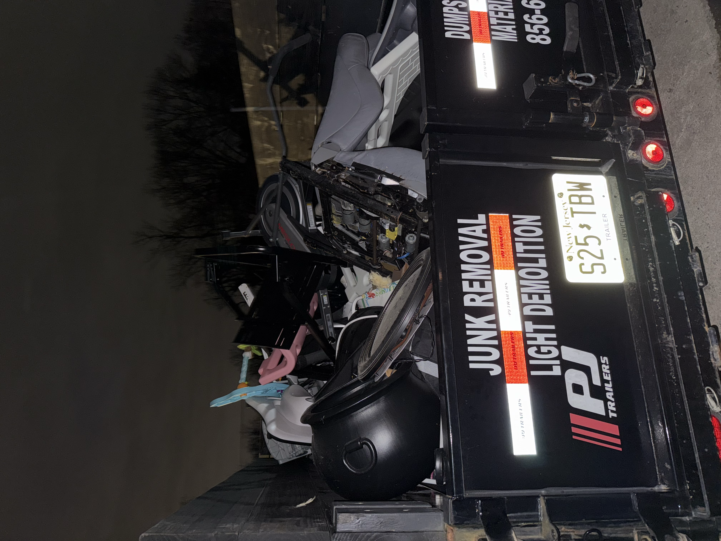 Dumpster Rental, Junk removal services in Hammonton, Winslow, Egg Harbor Township, Medford, Marlton, Voorhees, Northfield, Somers Point, Margate, Atco, Waterford, Galloway, Folsom, Mullica, Shamong, Buena, Vineland, Mays landing, Williamstown, NJ