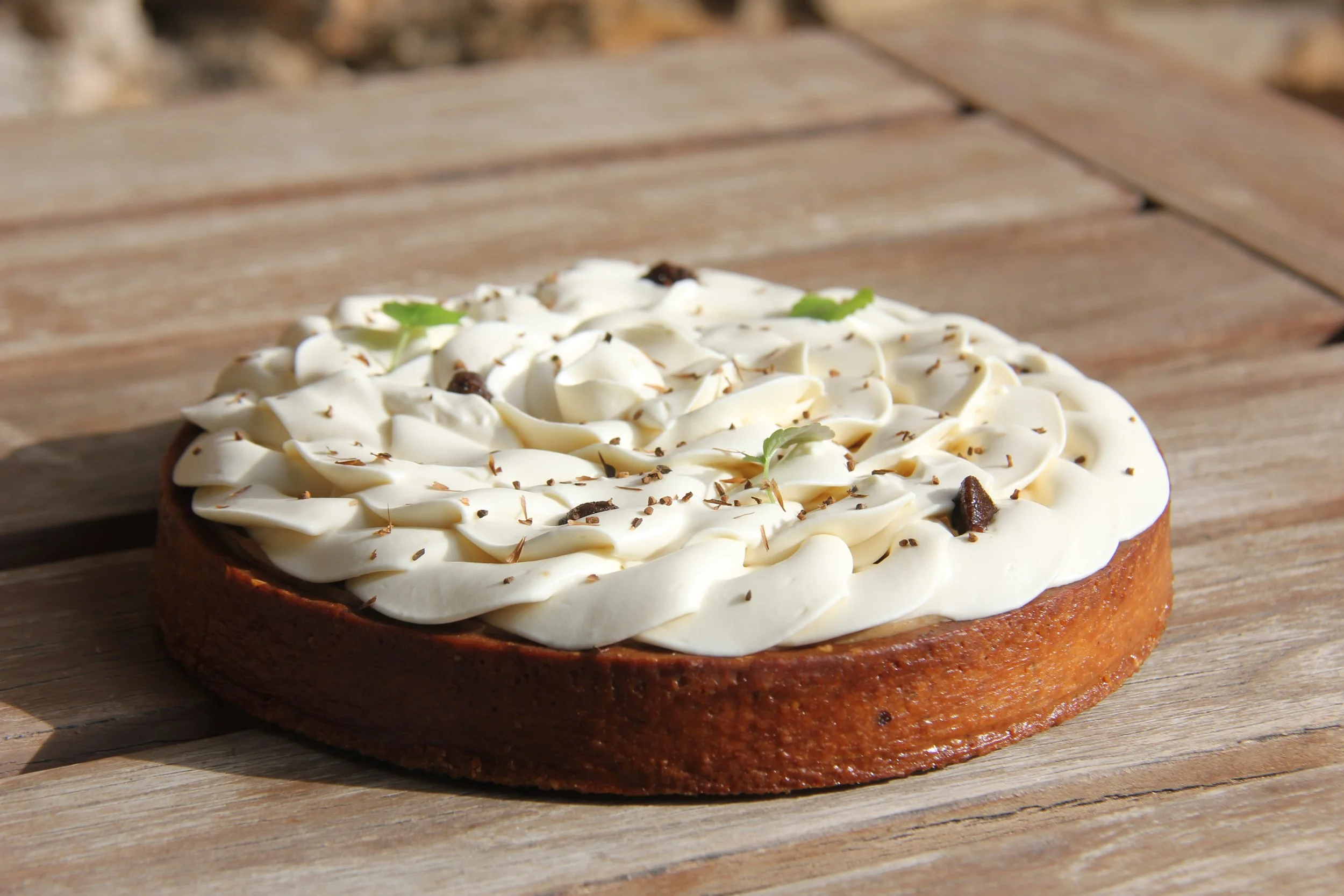 Tarte gourmande avec une touche salée.jpg