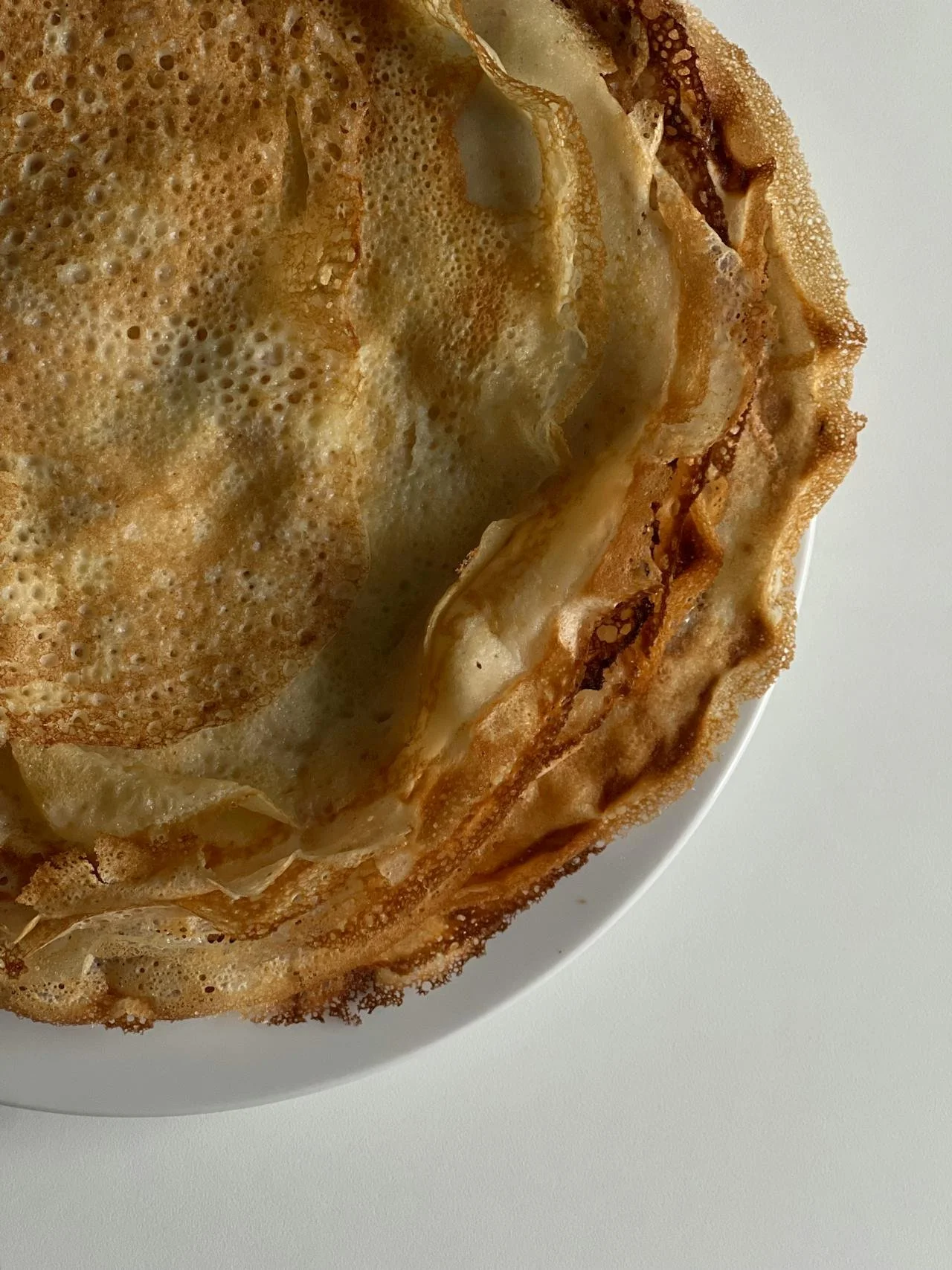 Une recette de crêpes sans gluten, sans sucre et sans lactose