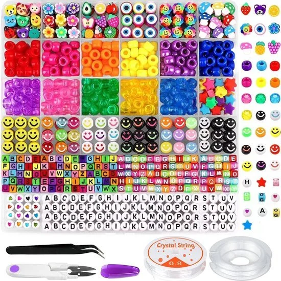 Een uitgebreide set van kleurrijke kralen voor het maken van sieraden