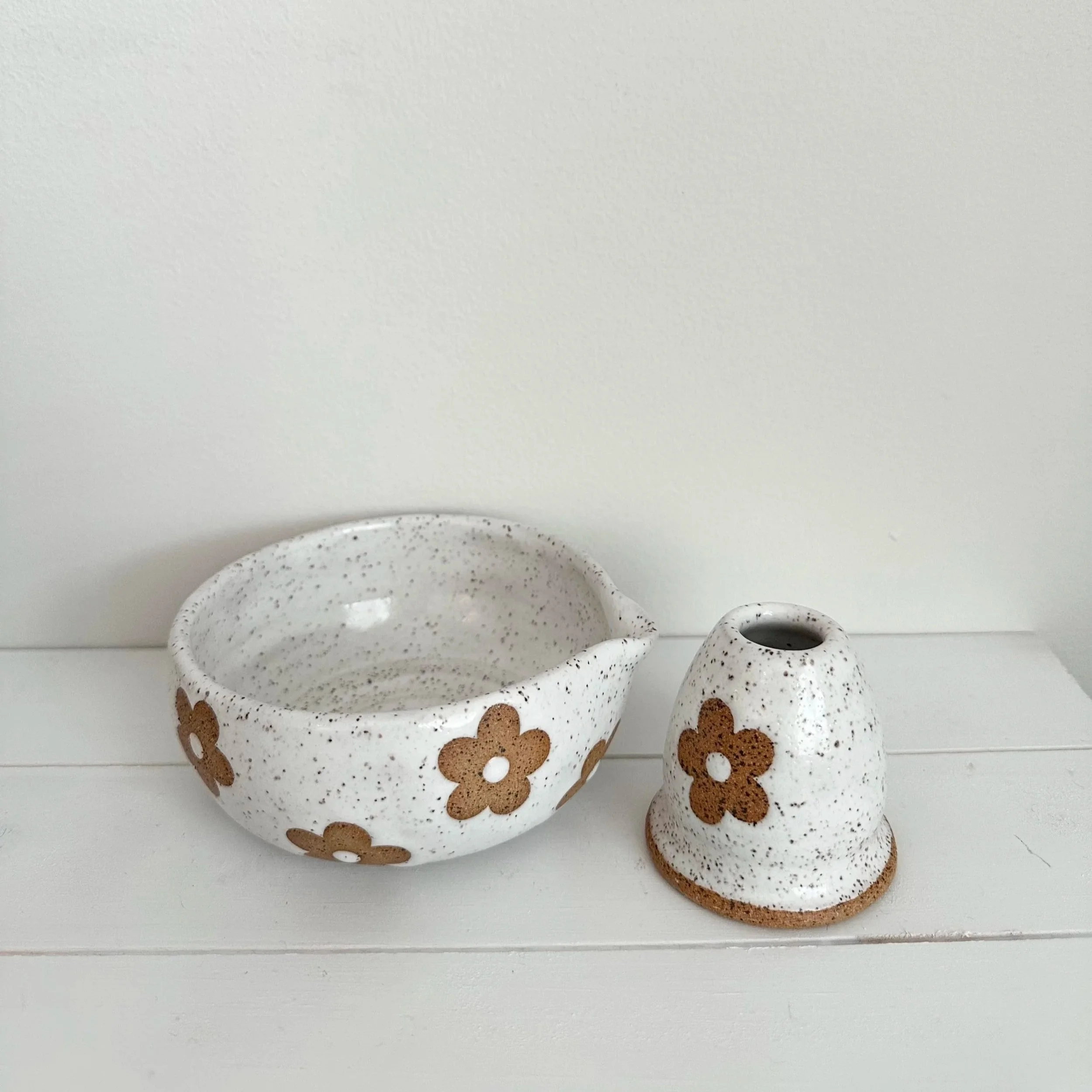 White Flower Matcha Bowl & Whisk Set